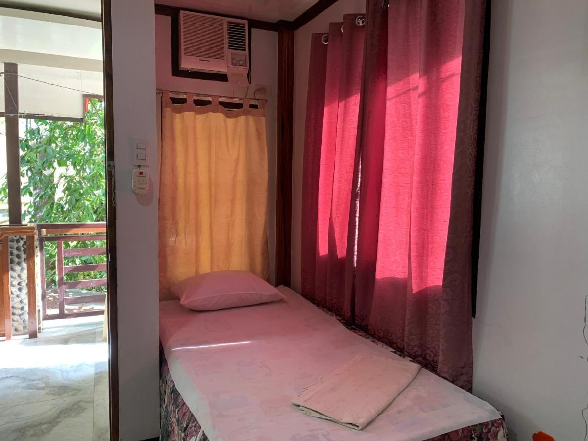 Blessed Inn Annex El Nido Exterior foto