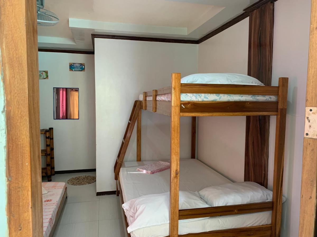 Blessed Inn Annex El Nido Exterior foto
